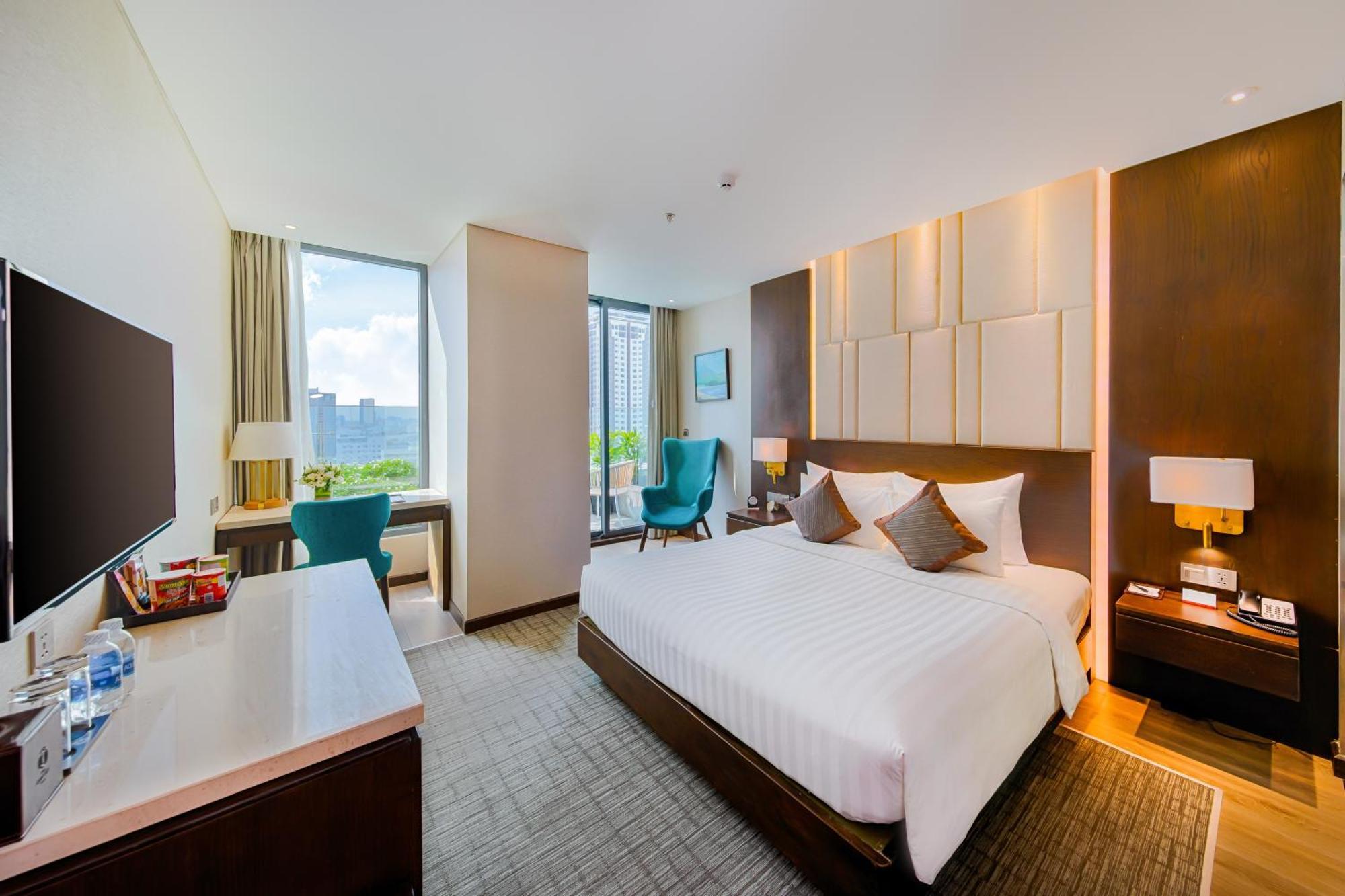 New Orient Hotel Da Nang Esterno foto